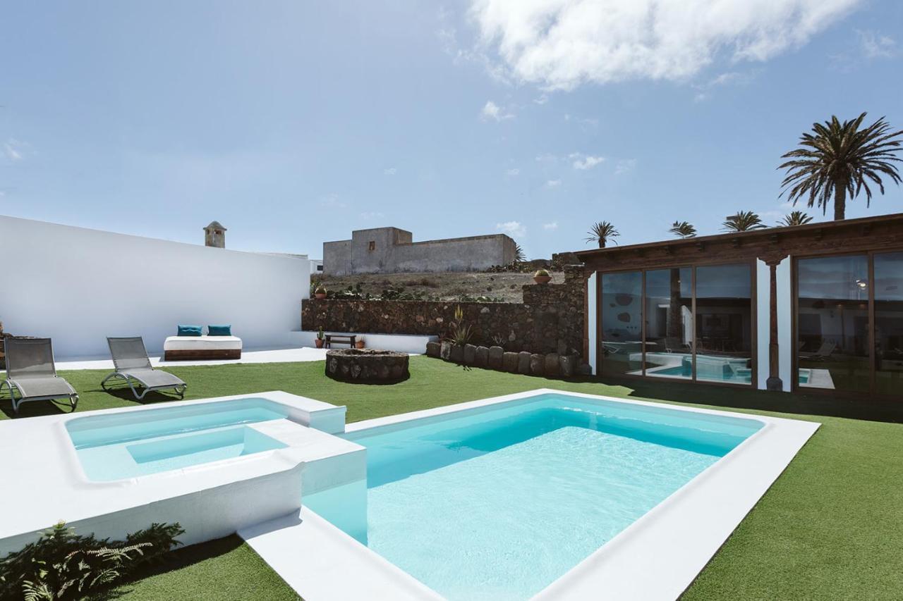 Casa de Campo Hotelito Rural Flor De Timanfaya *