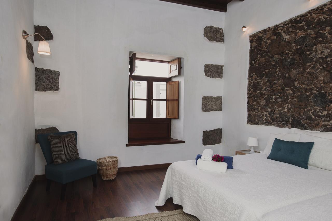 Hotelito Rural Flor De Timanfaya Casa de Campo Tinajo
