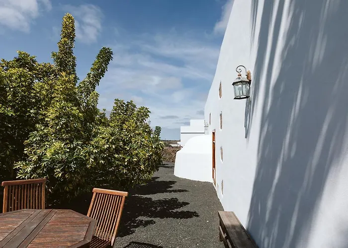 Hotelito Rural Flor De Timanfaya