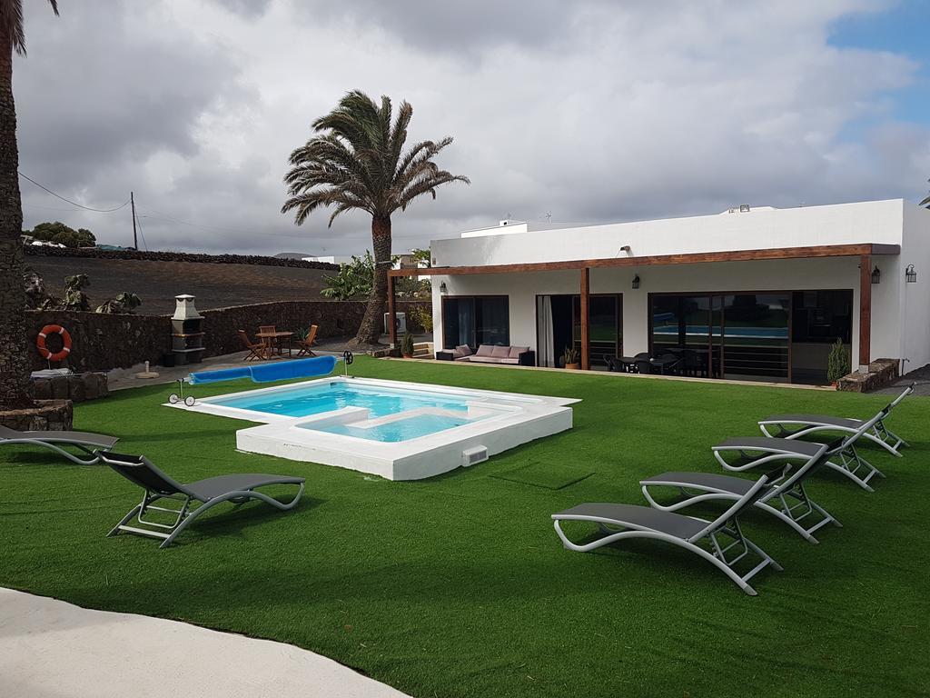 Hotelito Rural Flor De Timanfaya Country house Tinajo
